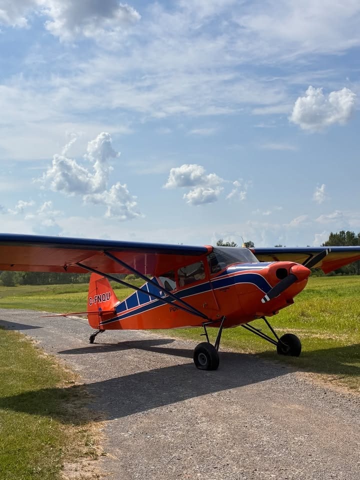 Exterior view of a 1961 Piper PA-22-108X for sale in QC